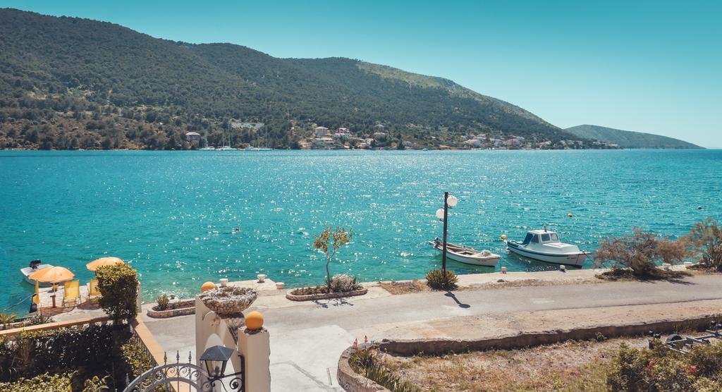 Vila More Grebastica Bagian luar foto